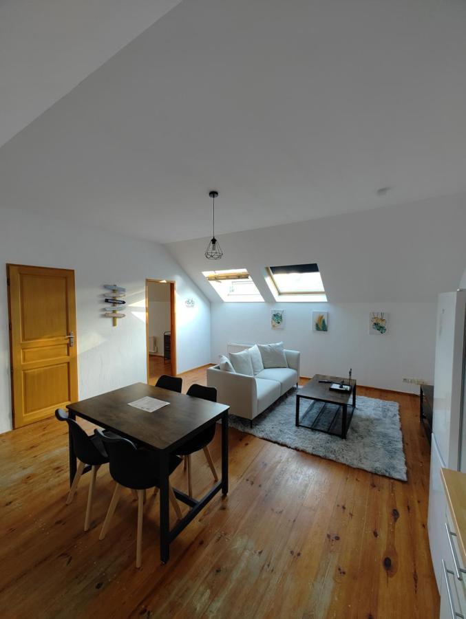 Cosy Appartement 2 Chambres Pont-de-l'Arche Екстер'єр фото