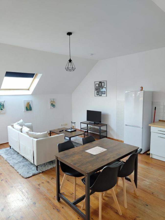 Cosy Appartement 2 Chambres Pont-de-l'Arche Екстер'єр фото